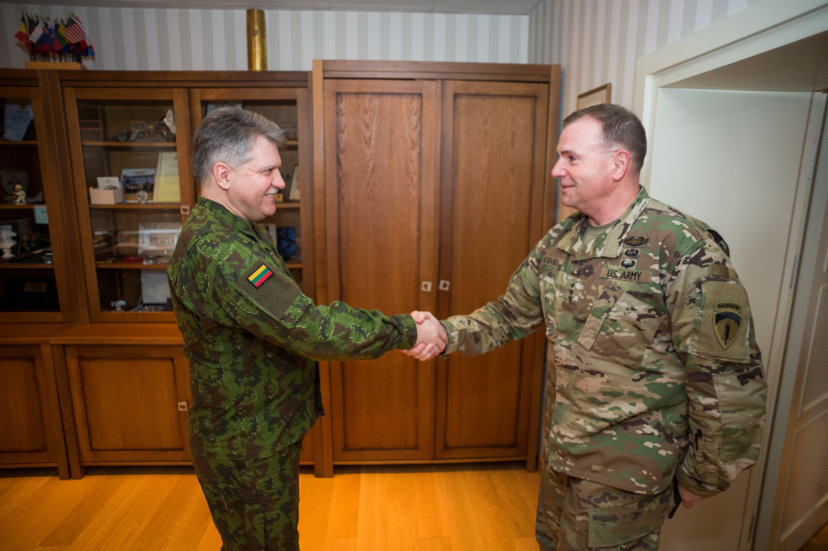 Commander of the U.S. Army in Europe commends Lithuania for the efforts to strengthen national...