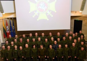 Lietuvos kariuomenės vadas susitiko su vyriausiaisiais puskarininkiais - 1