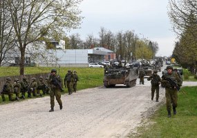 Lietuvos kariuomenė baigdama pratybas „Žaibo kirtis 2017 - 4