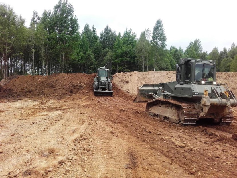 Juozo Vitkaus inžinerijos bataliono kariai gerina kariuomenės poligonų infrastruktūrą
