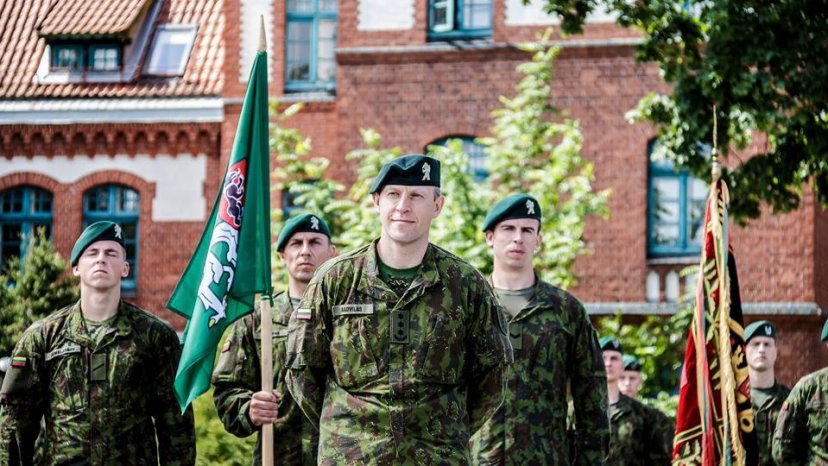 Motorizuotojoje pėstininkų brigadoje „Žemaitija“ vyks kovinės vėliavos įteikimo ceremonija
