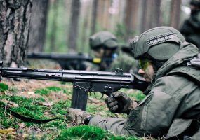 I –osios bataliono kovinės grupės kariai kartu su sąjungininkais naikino taikinius Pabradėje - 2