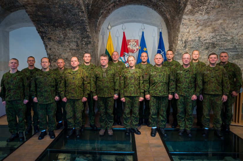 Dviem Lietuvos kariuomenės puskarininkiams suteikti seržanto majoro kariniai laipsniai