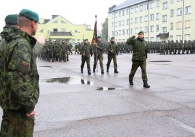 Klaipėdoje į mokymo misiją Ukrainoje išlydėti Butigeidžio dragūnų bataliono kariai - 3