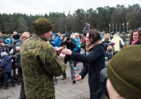 Siekiant atminti ir pagerbti mirusius karius bėgime „In Memoriam“ dalyvavo daugiau kaip 1400... - 1