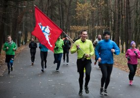 Siekiant atminti ir pagerbti mirusius karius bėgime „In Memoriam“ dalyvavo daugiau kaip 1400... - 4