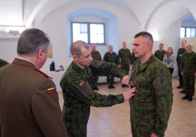 Penkiems Lietuvos kariuomenės puskarininkiams suteikti seržanto majoro kariniai laipsniai - 2