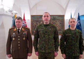 Penkiems Lietuvos kariuomenės puskarininkiams suteikti seržanto majoro kariniai laipsniai - 3