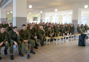 Vytenio bataliono NPPKT kariams vyko susitikimas su institucijų atstovais - 3