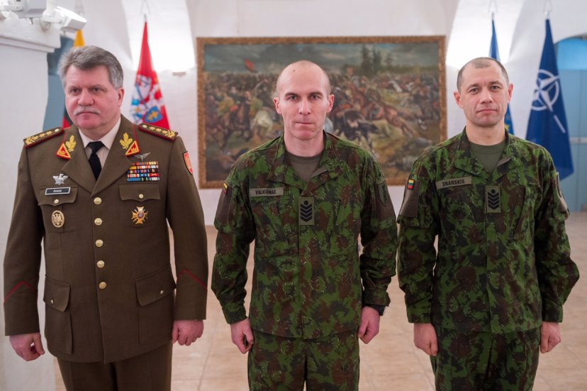 Penkiems Lietuvos kariuomenės puskarininkiams suteikti seržanto majoro kariniai laipsniai