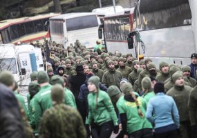Pirmą kartą pagarbos bėgime dalyvavo ir NATO priešakinių pajėgų kovinės grupės kariai, dislokuoti... - 1