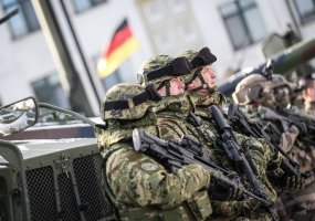 Rukloje  - NATO  priešakinių pajėgų bataliono kovinės grupės vado pasikeitimo ceremonija - 2