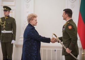 Lietuvos kariuomenės gretas papildė naujas generolas - 2
