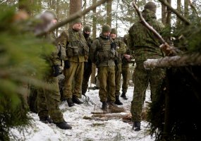 Algirdo bataliono kariai aršiausias oro sąlygas išnaudoja maksimaliai - 1