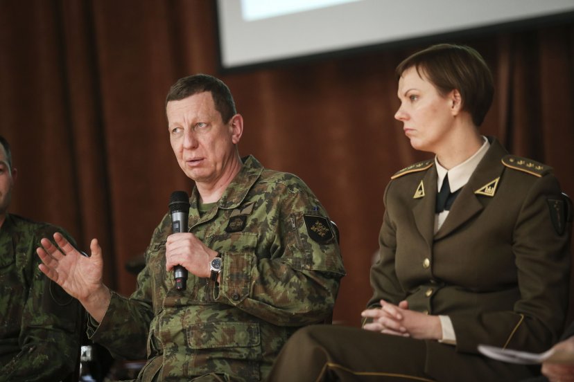 Kaip tapti autoritetingu vadu kariuomenėje?