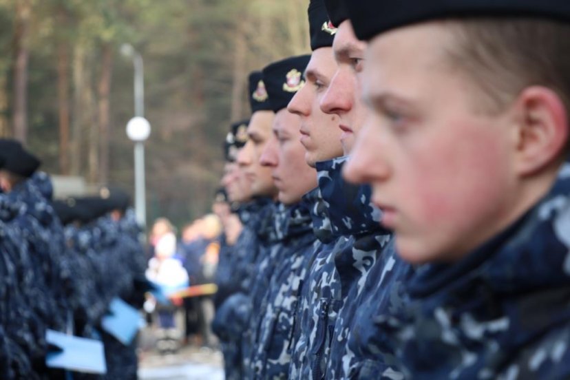 Į atsargą išlydėta trečioji Karinių jūrų pajėgų Apsaugos kuopos laida