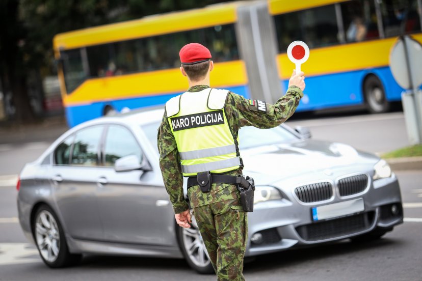 Karo policijos patrulis sučiupo neblaivų vairuotoją