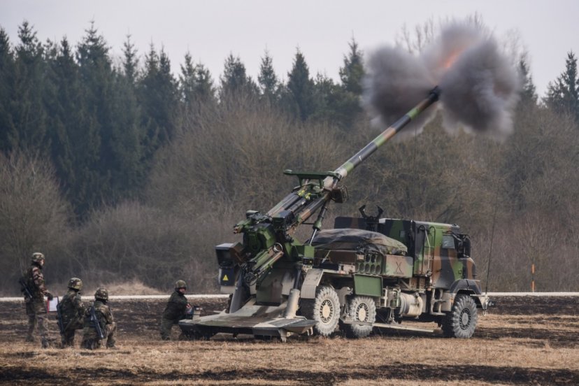 Lithuanian soldiers train in artillery exercise Dynamic Front 2018 in Germany
