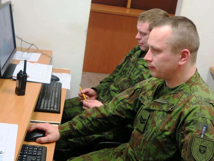 KOP kariai treniravosi planuoti ir vykdyti taktines operacijas