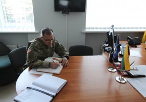 Supreme Allied Commander Europe visited the NATO enhanced Forward Presence Battalion Battle Group... - 1