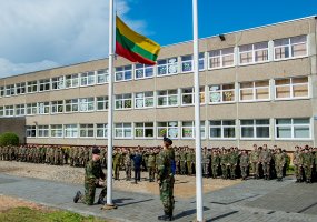 NATO priešakinių pajėgų kovinės grupės kariai skaitė paskaitą Kaune, Generolo Povilo... - 3