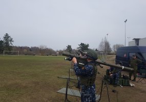 Jūrininkai mokėsi oro gynybos pagrindų  - 2