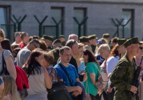 Lietuvai prisiekė septyniasdešimt vienas Lietuvos didžiojo kunigaikščio Gedimino štabo bataliono... - 5