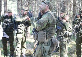 Rezervo karių artimuosius ir darbdavius šeštadienį kviečiame į brg. gen. Kazio Veverskio poligoną... - 2