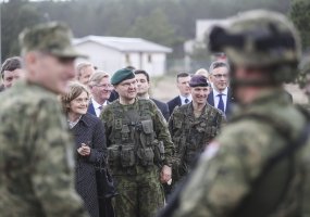Fotogalerija: pratybų „Perkūno Griausmas“ ir „Kardo kirtis“ svečių ir žiniasklaidos diena - 5