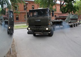 Kazio Veverskio poligone ūžia didžiausias Baltijos šalyse robotas - išminavimo sistema MV-10 - 3