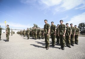 Rukloje ir Tauragėje į atsargą išleisti beveik 1000 šauktinių  - 3
