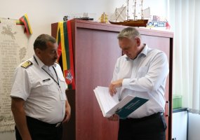 Karinių jūrų pajėgų 26-ųjų metinių proga padėkota už bendradarbiavimą pratybų „BALTOPS 2018“ metu - 2