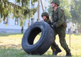 Oro gynybos bataliono šauktiniai įveikė „Oro gynybininko išbandymų kelią - 1