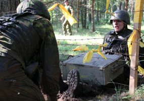 Oro gynybos bataliono šauktiniai įveikė „Oro gynybininko išbandymų kelią - 3