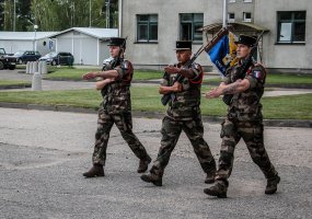 Už pagalbą avarijoje nukentėjusiems prancūzams Vaidoto bataliono kariai susilaukė padėkos - 3