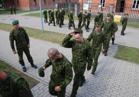 Į Juozo Vitkaus inžinerijos batalioną atvyko 4-oji nuolatinės privalomosios pradinės karo... - 5