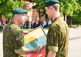 Ulonų batalione į atsargą išleisti tarnybą baigę šauktiniai - 1