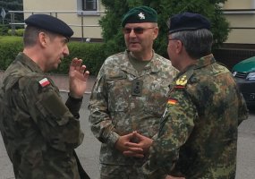 Pasikeitė Lenkijoje dislokuoto NATO daugianacionalinio Šiaurės Rytų korpuso vadas - 1