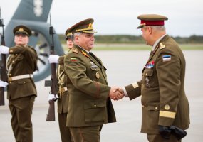 Lithuanian and Estonian Chiefs of Defence discussed military cooperation in Tallinn - 2