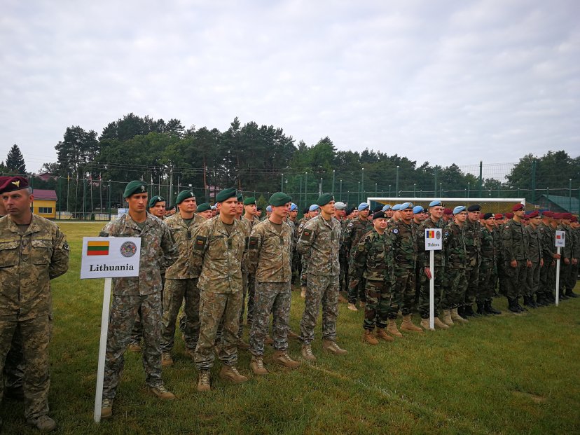 Lietuvos kariai dalyvauja tarptautinėse pratybose „Rapid Trident 2018“ Ukrainoje
