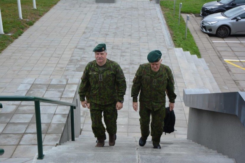 Mokymo ir doktrinų valdybos štabe – kariuomenės vado vizitas