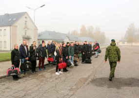 Lietuvos kariuomenėje tarnybą pradėjo daugiau nei 700 karių - 2