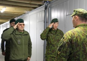 Gynybos štabo viršininkas lankėsi Lietuvos didžiojo kunigaikščio Kęstučio motorizuotajame... - 1