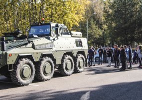 Karinius dalinius visoje Lietuvoje aplankė per 1000 moksleivių - 3
