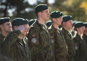 Lietuvoje baigėsi tarptautinės pratybos „Klevo skliautas 2018“  - 1