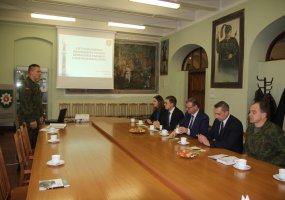 Vytenio batalione lankėsi Ministras pirmininkas - 2