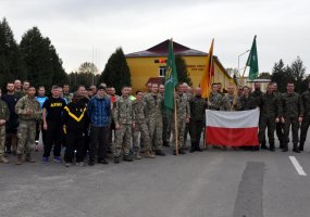 Ukrainoje mokymo misijoje tarnaujantys kariai pagerbė žuvusius karius bėgimu ,,IN MEMORIAM“   - 2