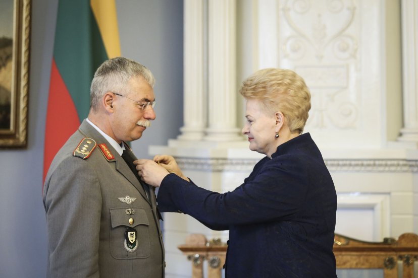 Commander of the German Field Army Lt Gen Jörg Vollmer decorated at the Presidential Palace of...