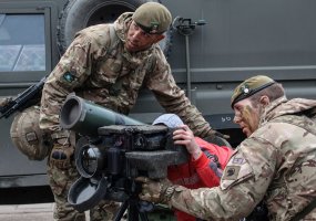Švenčionėliuose – tarptautinių pratybų „Geležinis Vilkas“ kovinės technikos paroda - 3