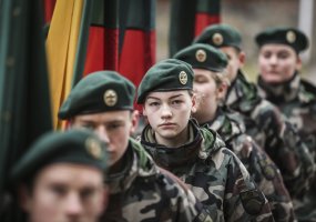 Kariai ir Utenos bendruomenė pagerbė Laisvės kovų dalyvį Antaną Kraujelį  - 3